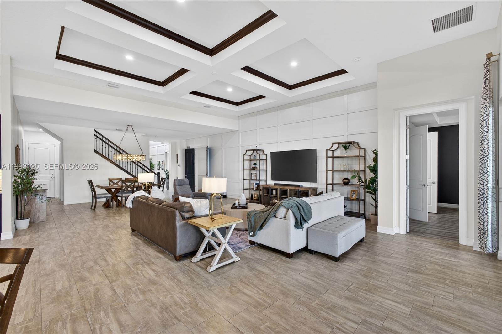 SONOMA ISLES - Residential