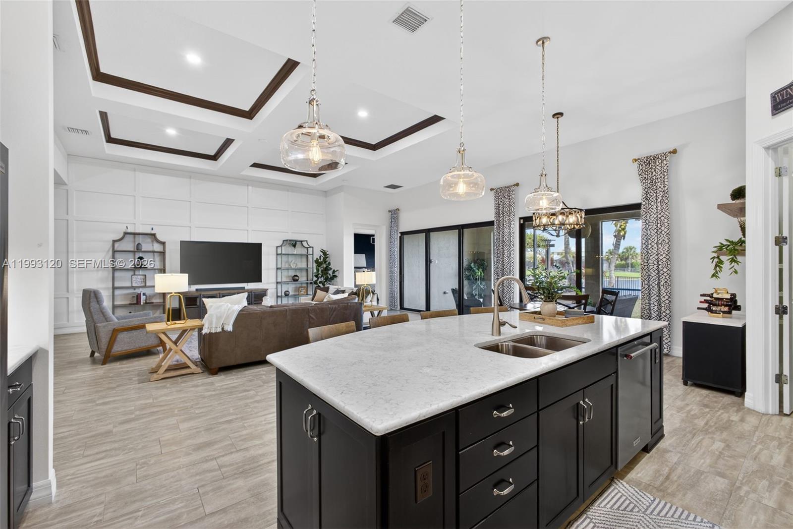 SONOMA ISLES - Residential