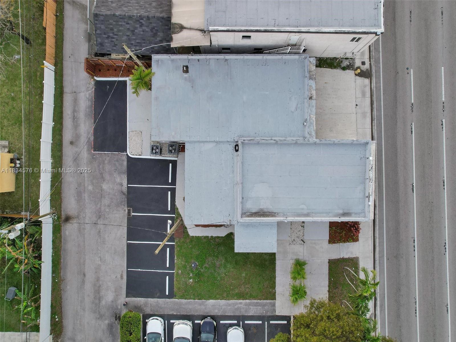 5232 Pembroke Rd