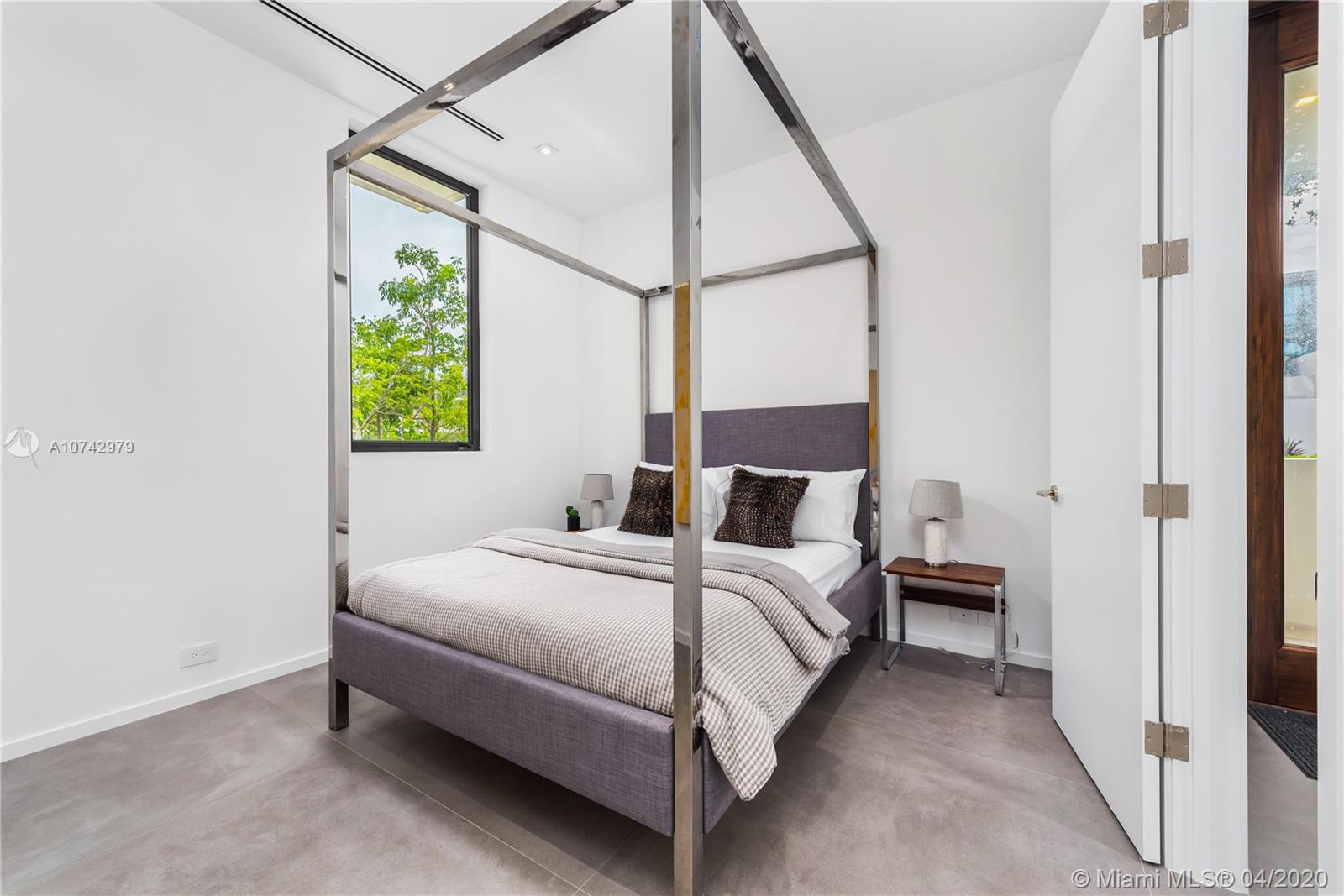 DI LIDO ISLAND - Residential