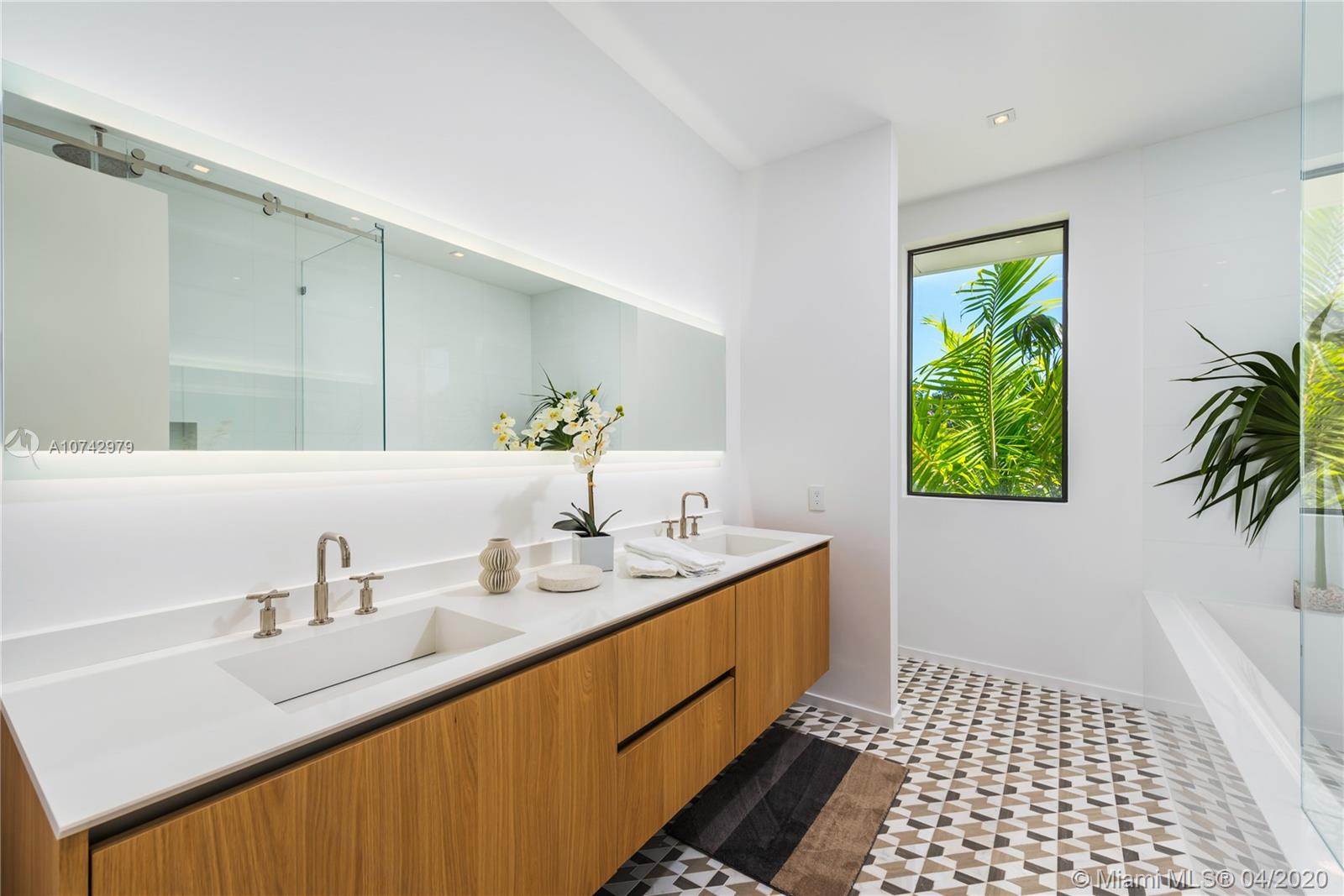 DI LIDO ISLAND - Residential