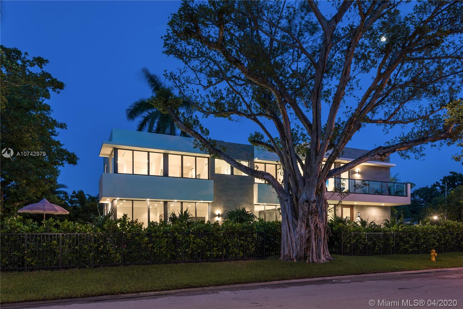 Brand new modern 5BR/6BA, 3700 SF residence located on prime Venetian Island west facing corner site. 

Sun filled open floor plan including ItalKraft designed marble kitchen/custom built out closets, Sub Zero/Wolf appliances, brushed European oak flooring and Italian porcelain tiles. Spa like master bath with soaking tub. Multiple terraces to relax and soak up the sun. 50' lap pool. Lush gardens. Fully fenced-in and secured property, including carport with e-charging station.

Rare opportunity to move into never lived-in new construction on coveted DiLido Island.