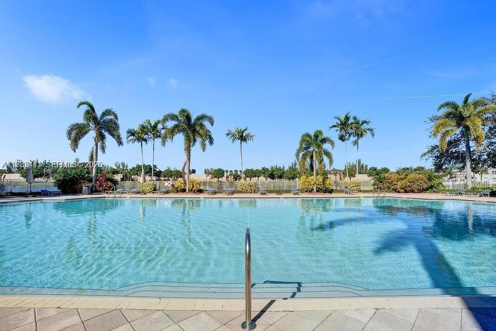 SILVER FALLS - Residential