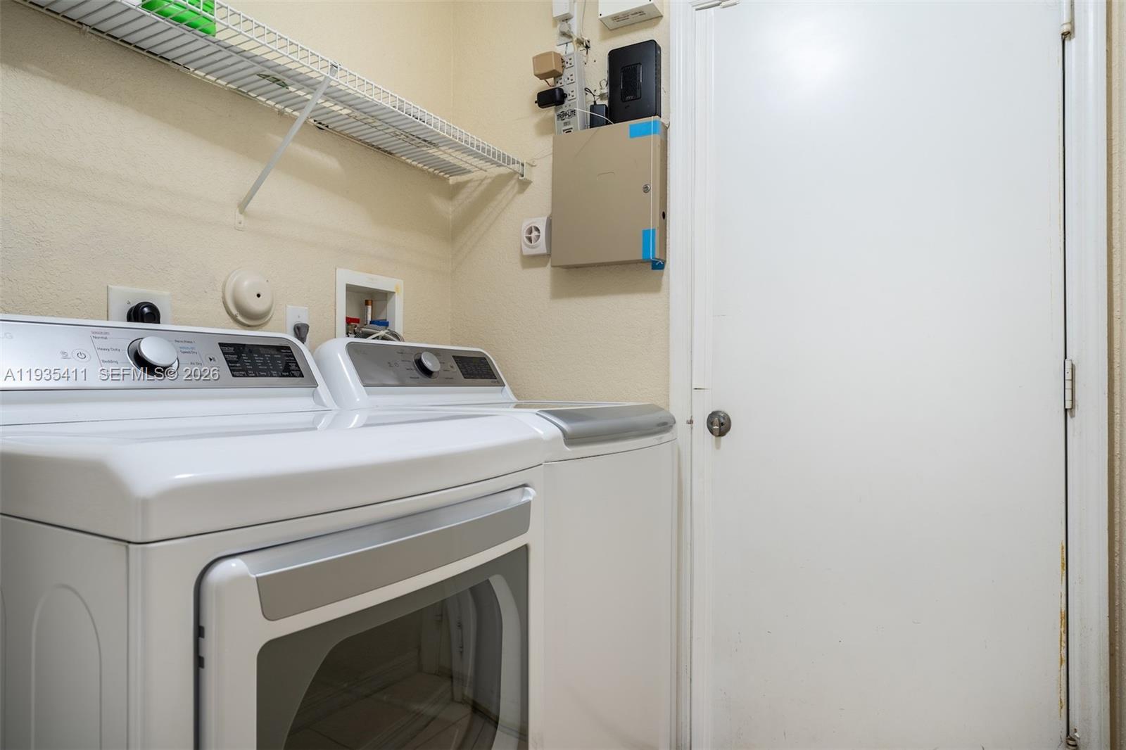 SILVER FALLS - Residential