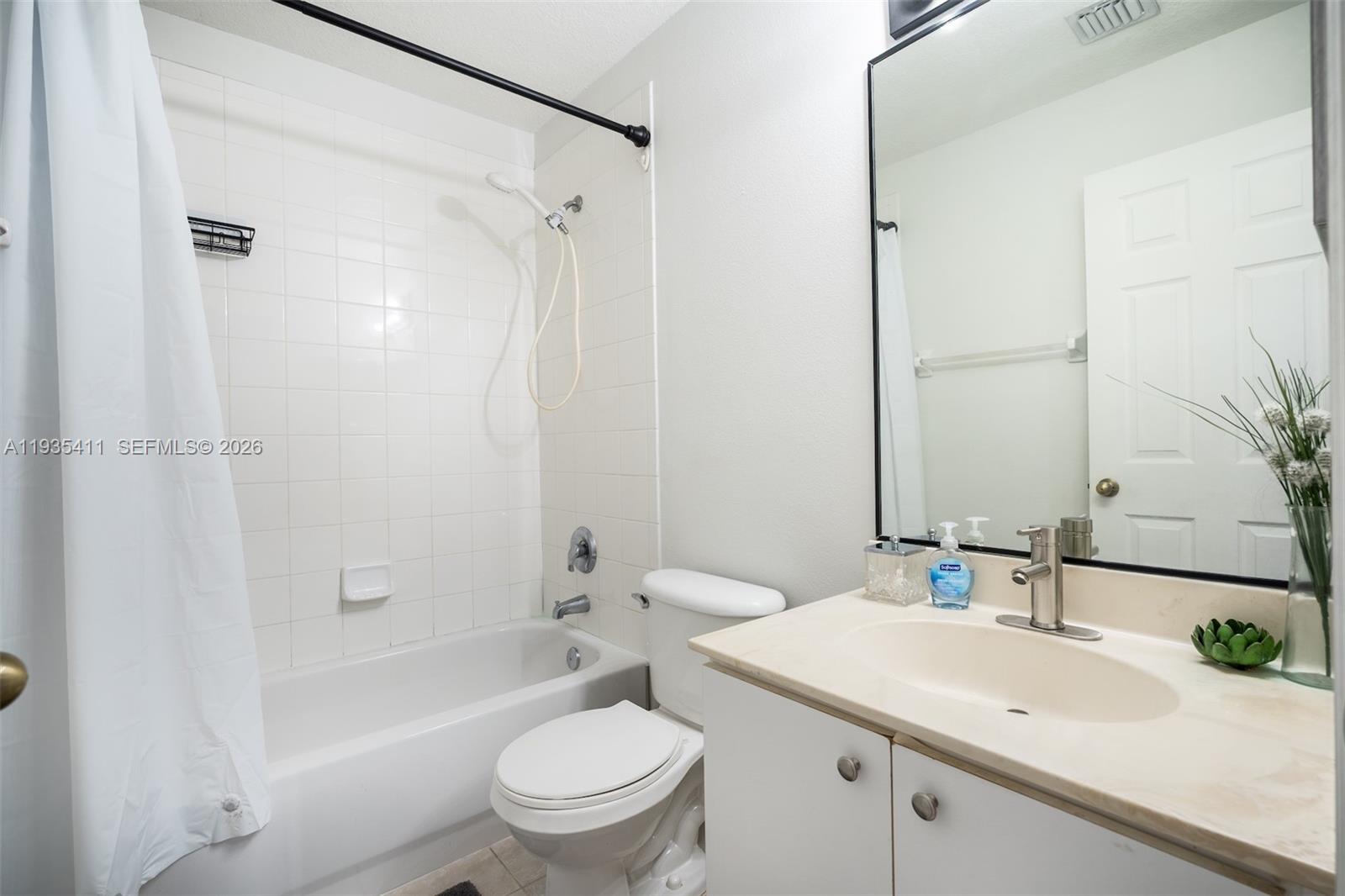 SILVER FALLS - Residential