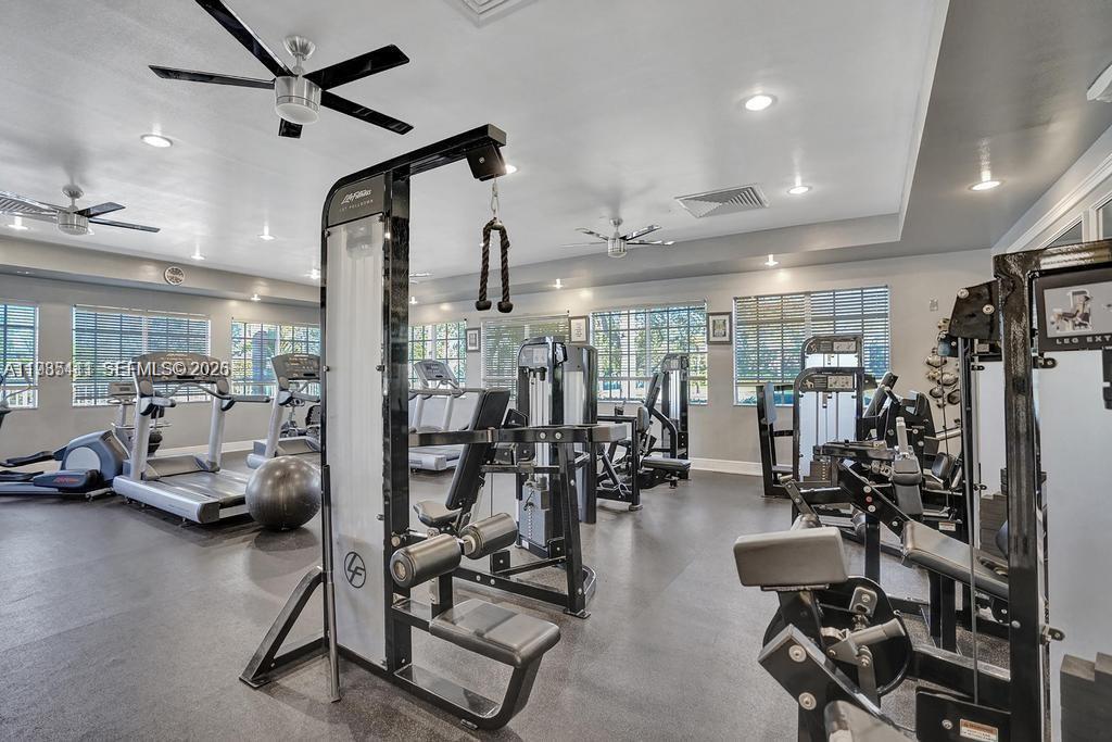 SILVER FALLS - Residential