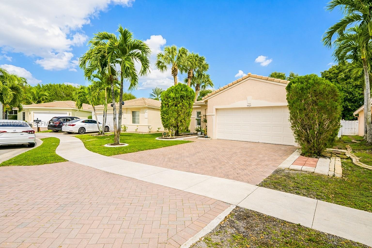 SILVER FALLS - Residential