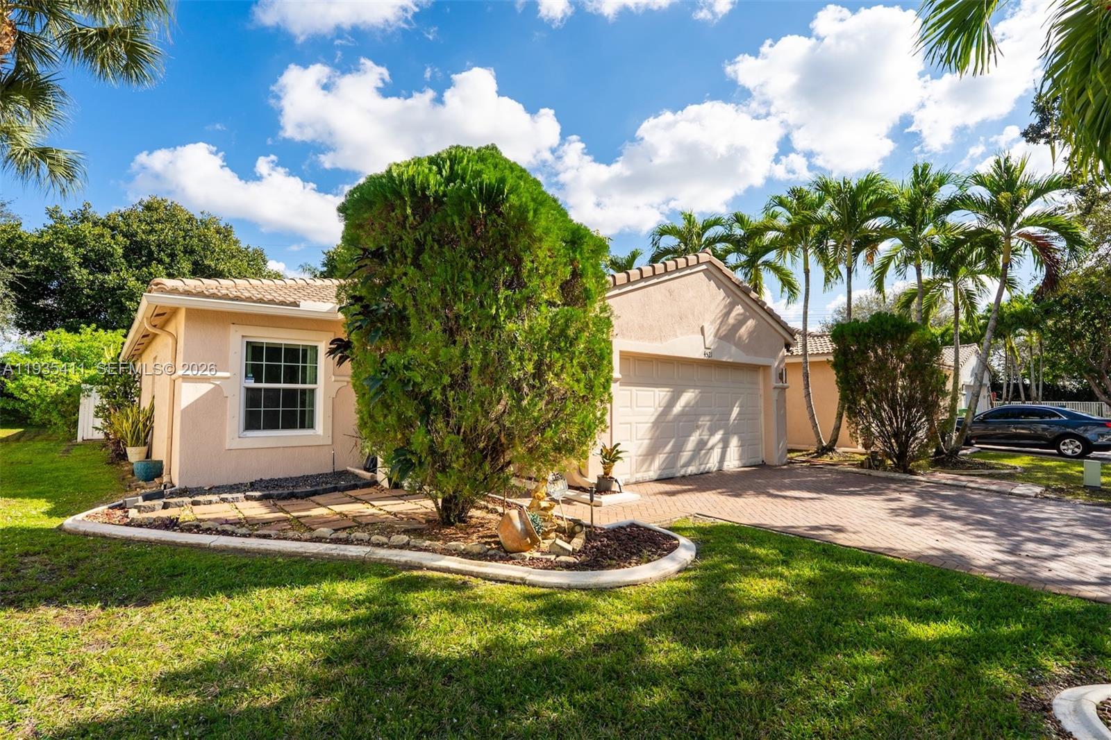 SILVER FALLS - Residential