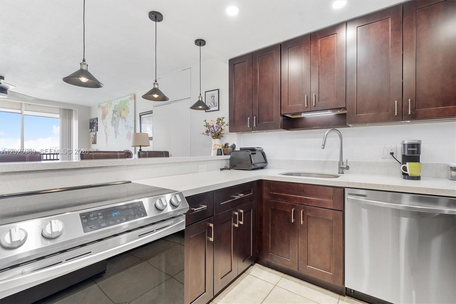 CORONADO CONDO- TOWER II - Residential