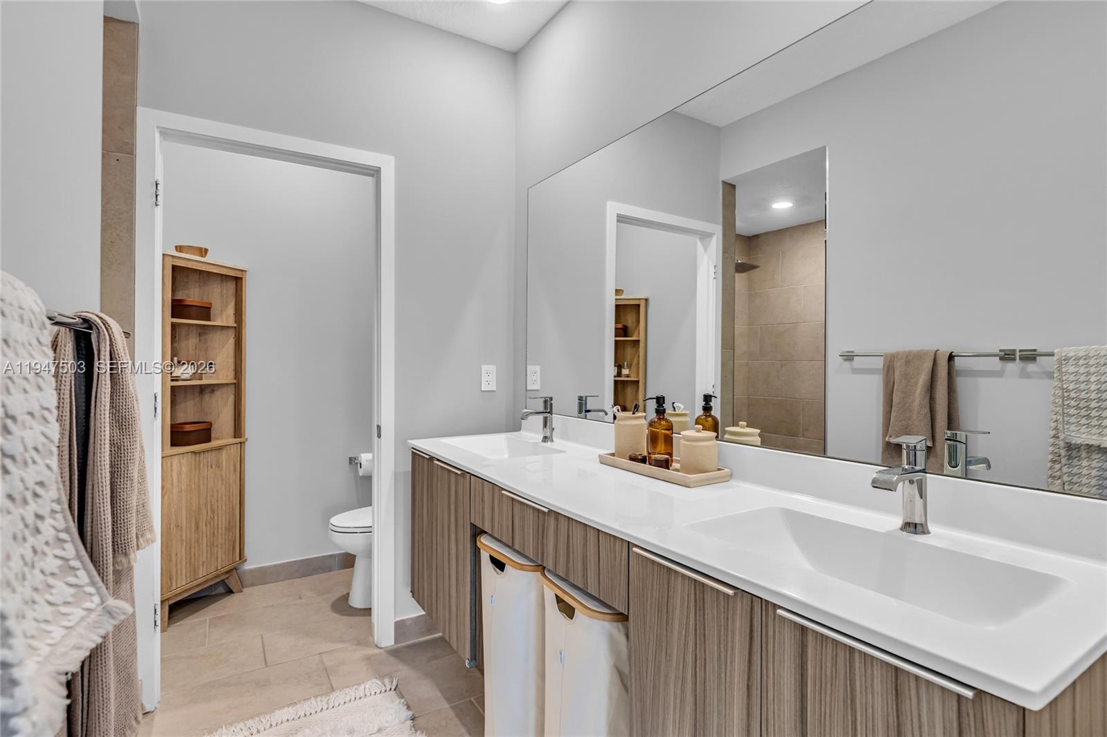 URBANA AT THE RESIDENCES - Residential