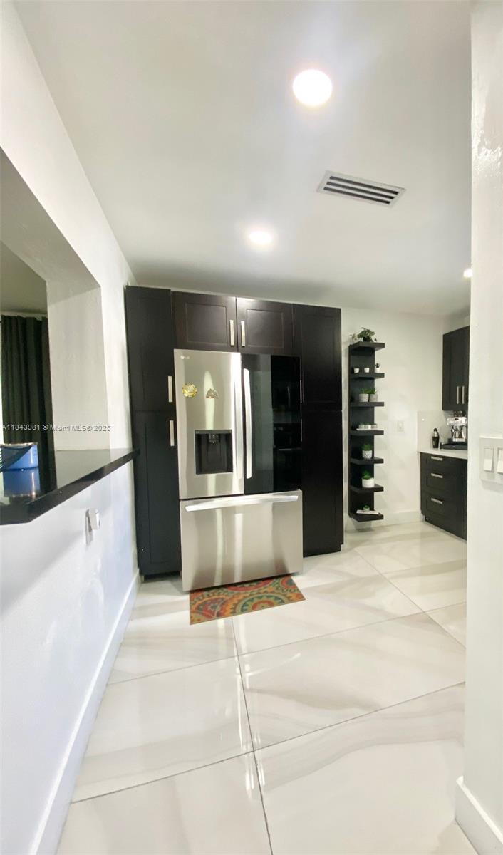 1ST ADDN TO LAWNDALE - Residential