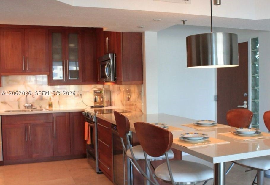 9341 Collins Ave 603
