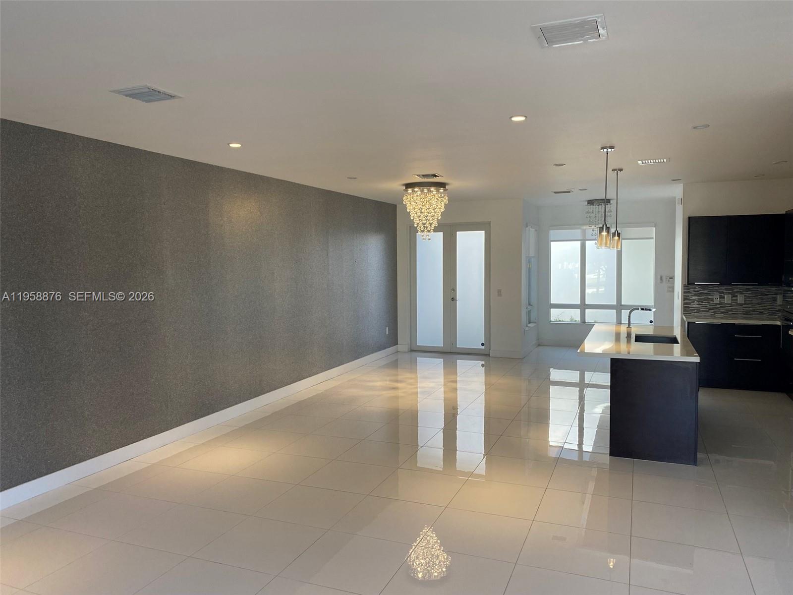 LANDMARK AT DORAL - Residential Lease