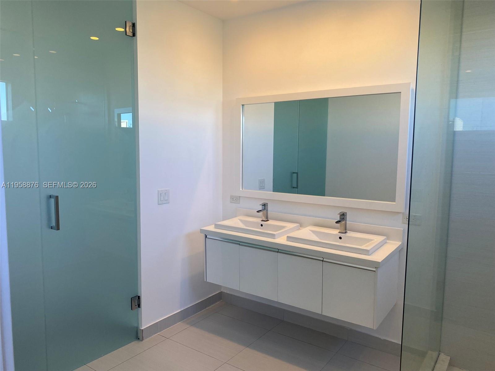 LANDMARK AT DORAL - Residential Lease