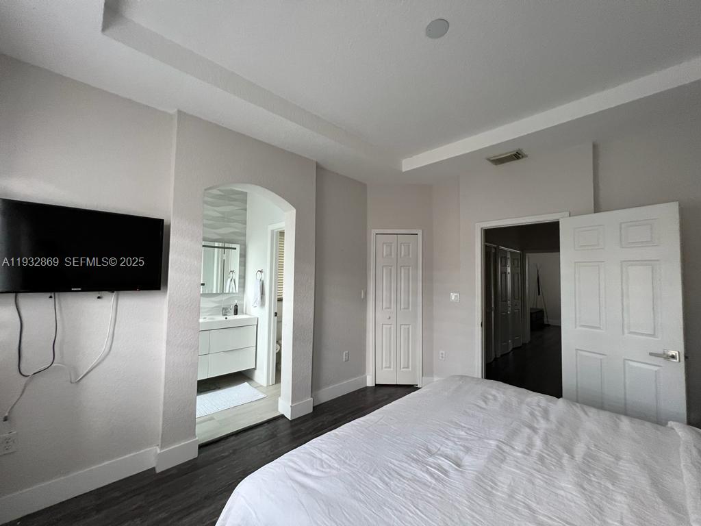 LEEWARD AT ISLANDS AT DOR - Residential Lease