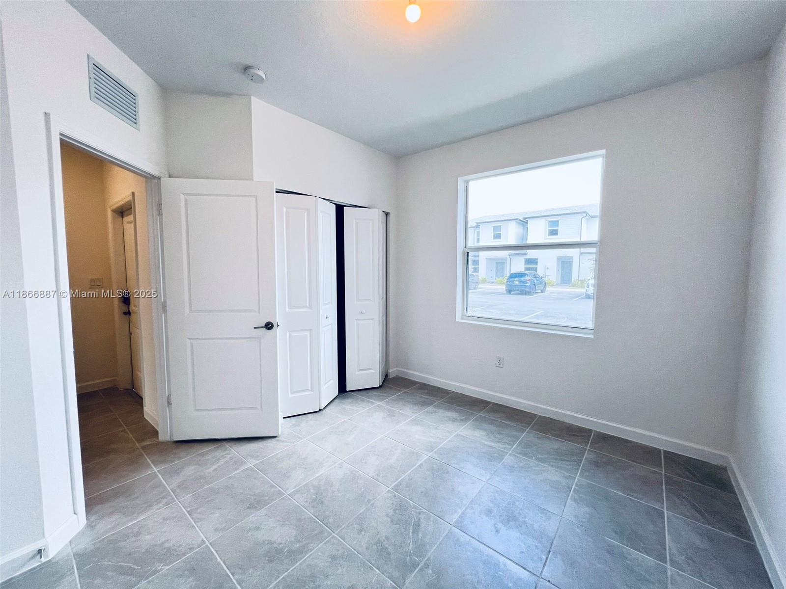 AZURE - Residential Lease