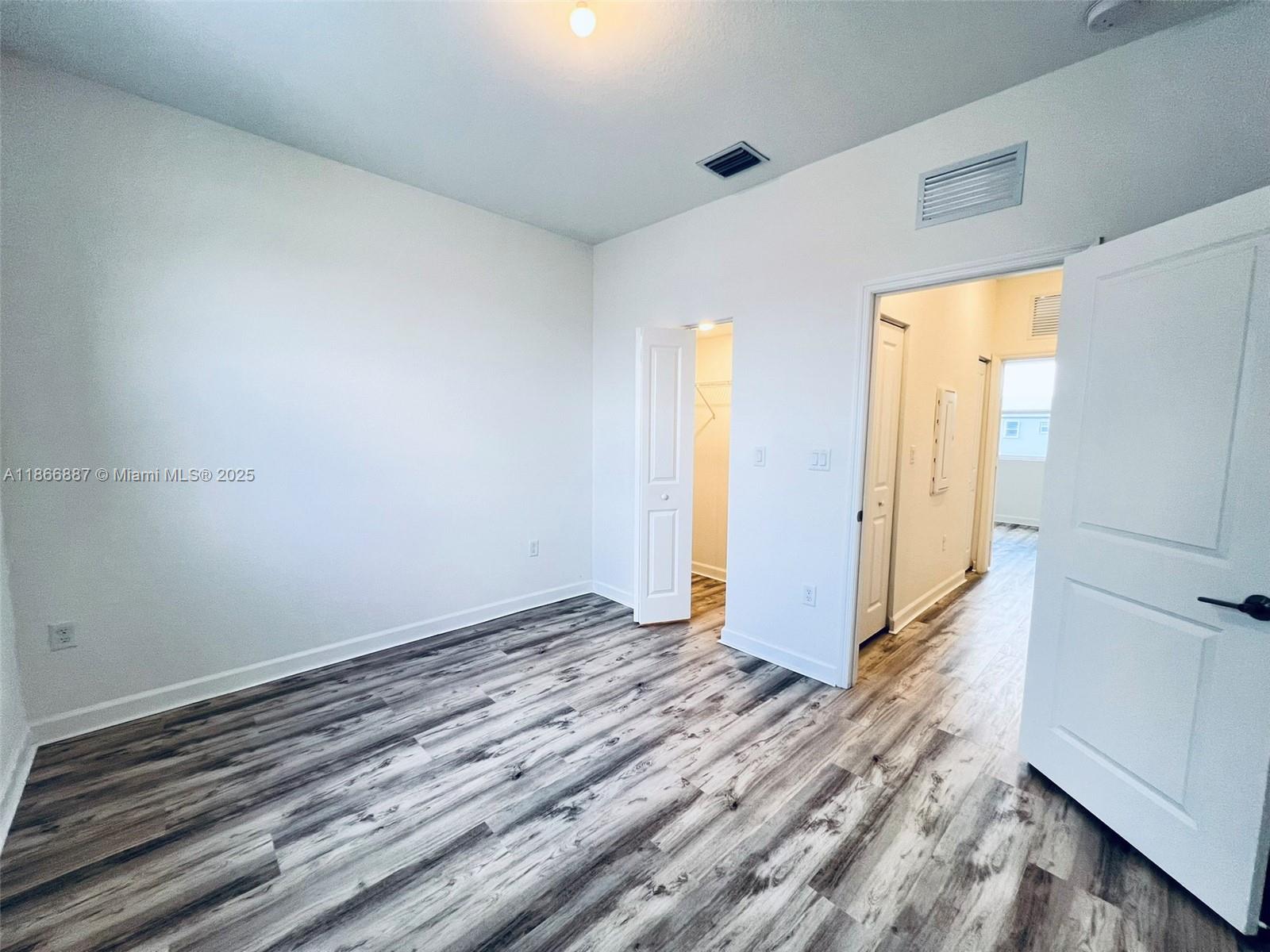 AZURE - Residential Lease