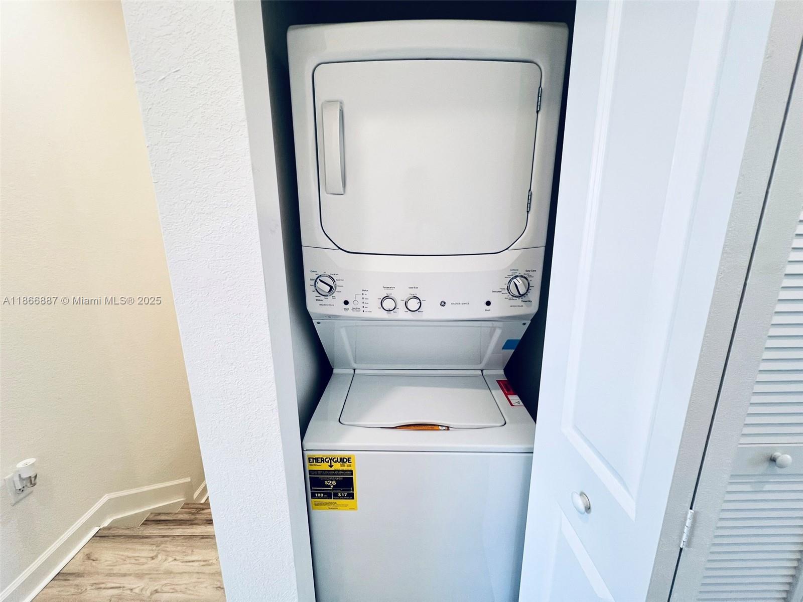 AZURE - Residential Lease