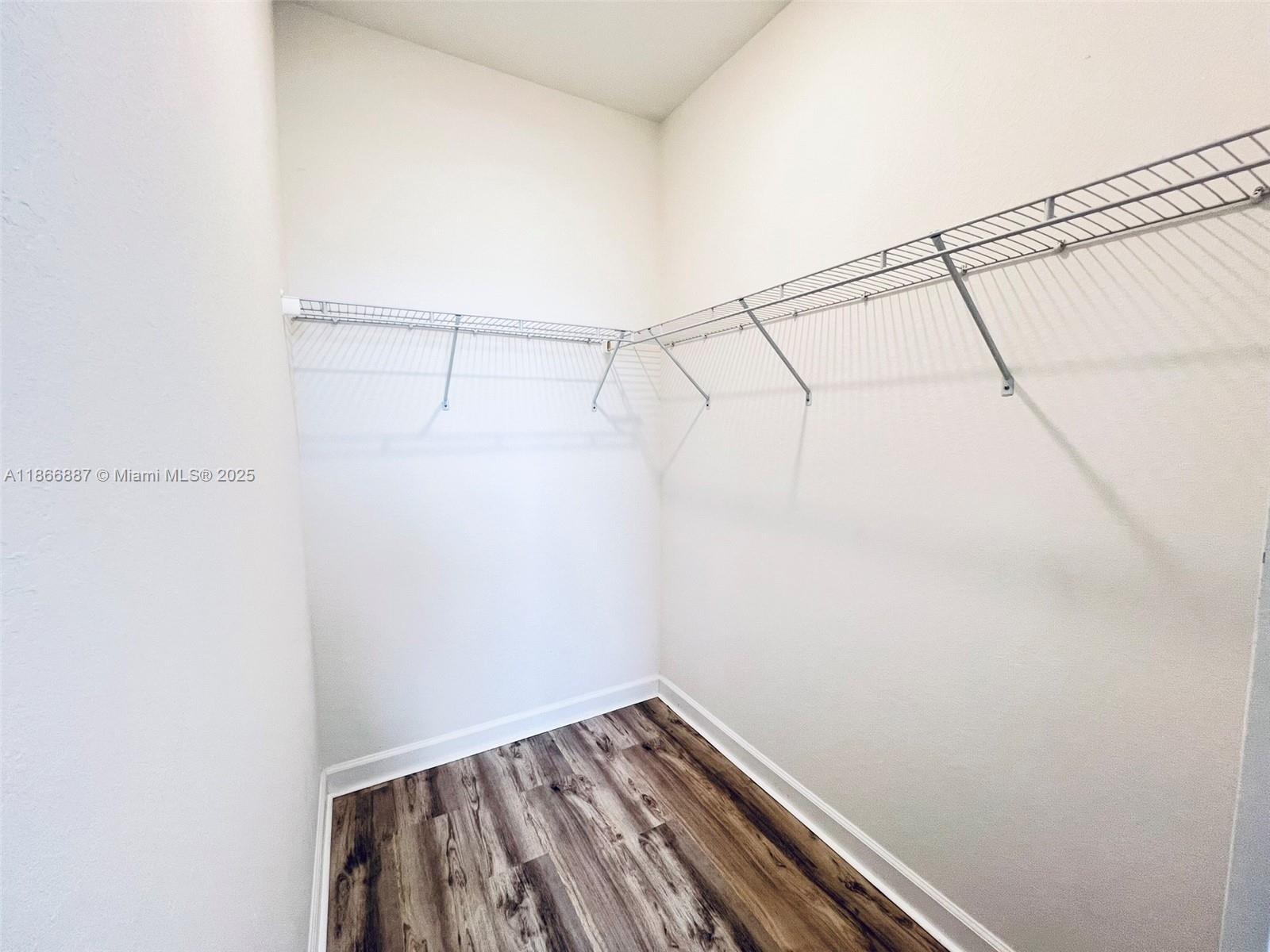 AZURE - Residential Lease