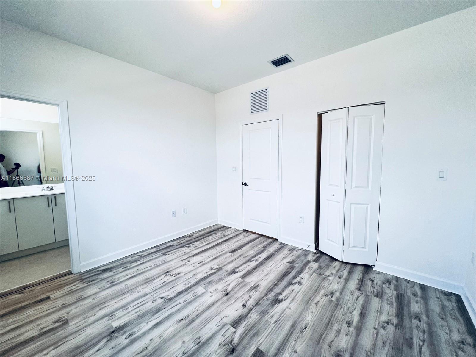 AZURE - Residential Lease