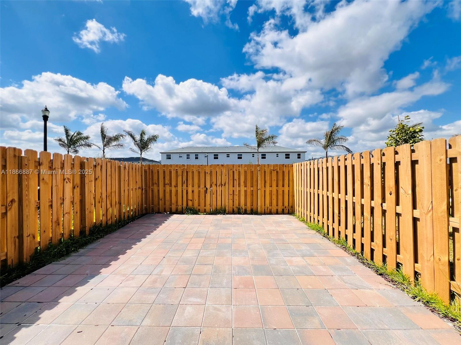 AZURE - Residential Lease