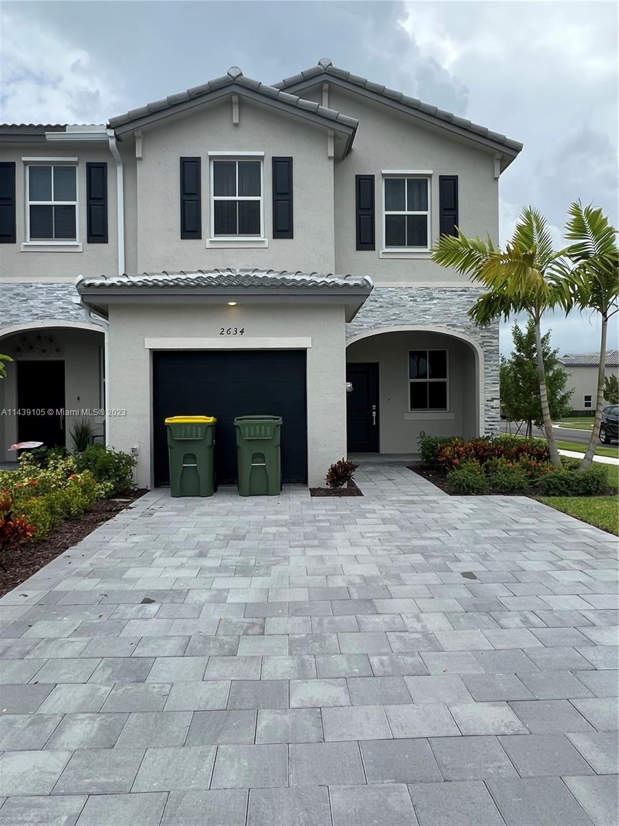 KEYS GATE RESIDENTIAL - Residential Lease