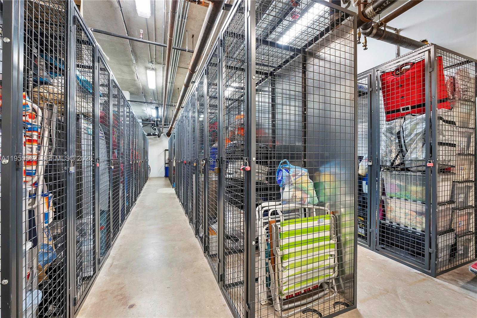 HILLSBORO LIGHT TOWERS CO - Residential