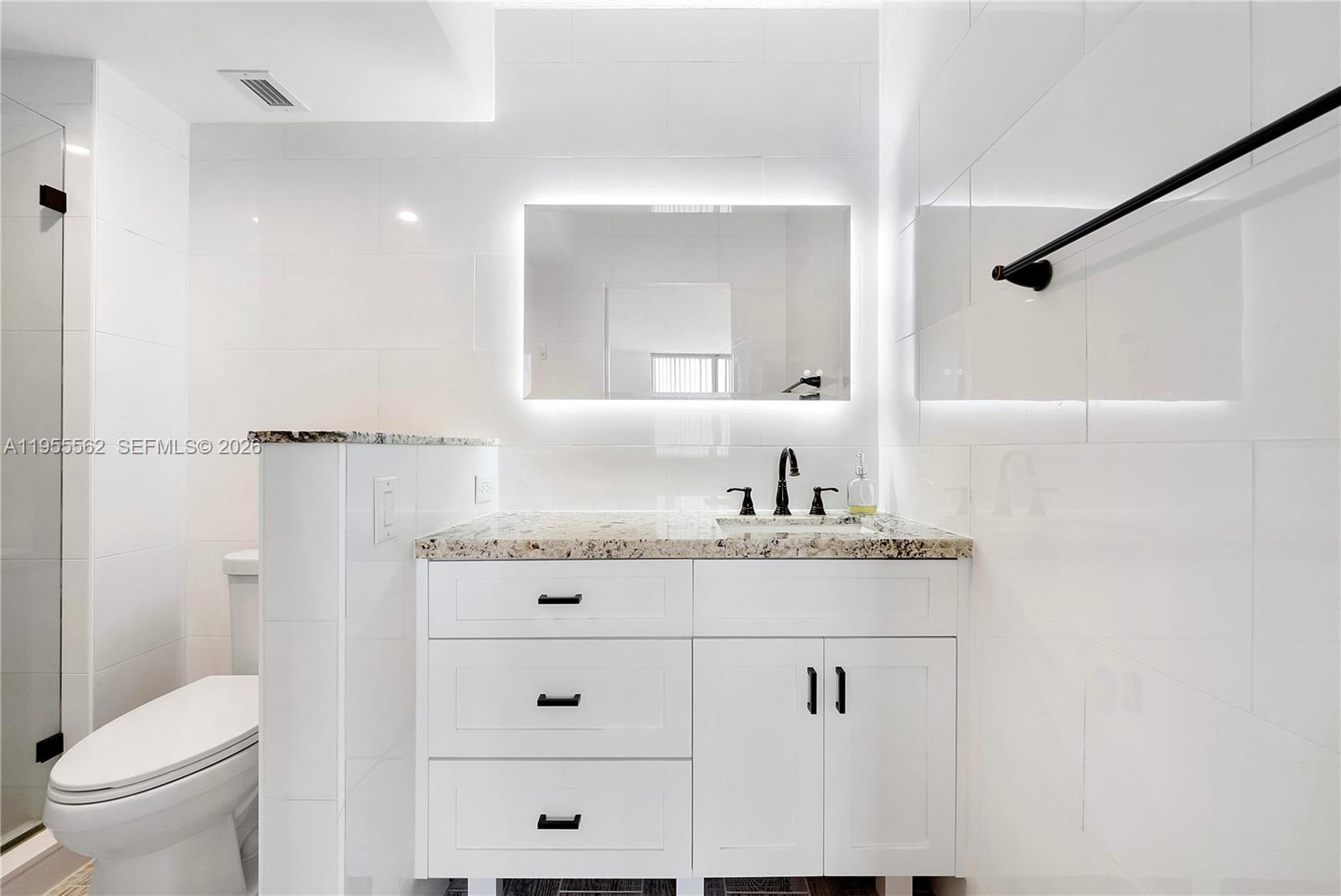 HILLSBORO LIGHT TOWERS CO - Residential