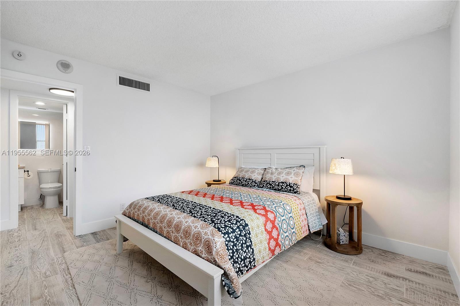 HILLSBORO LIGHT TOWERS CO - Residential