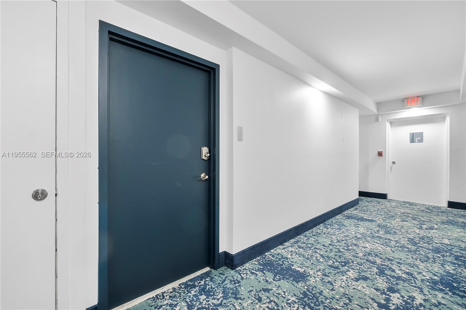 HILLSBORO LIGHT TOWERS CO - Residential