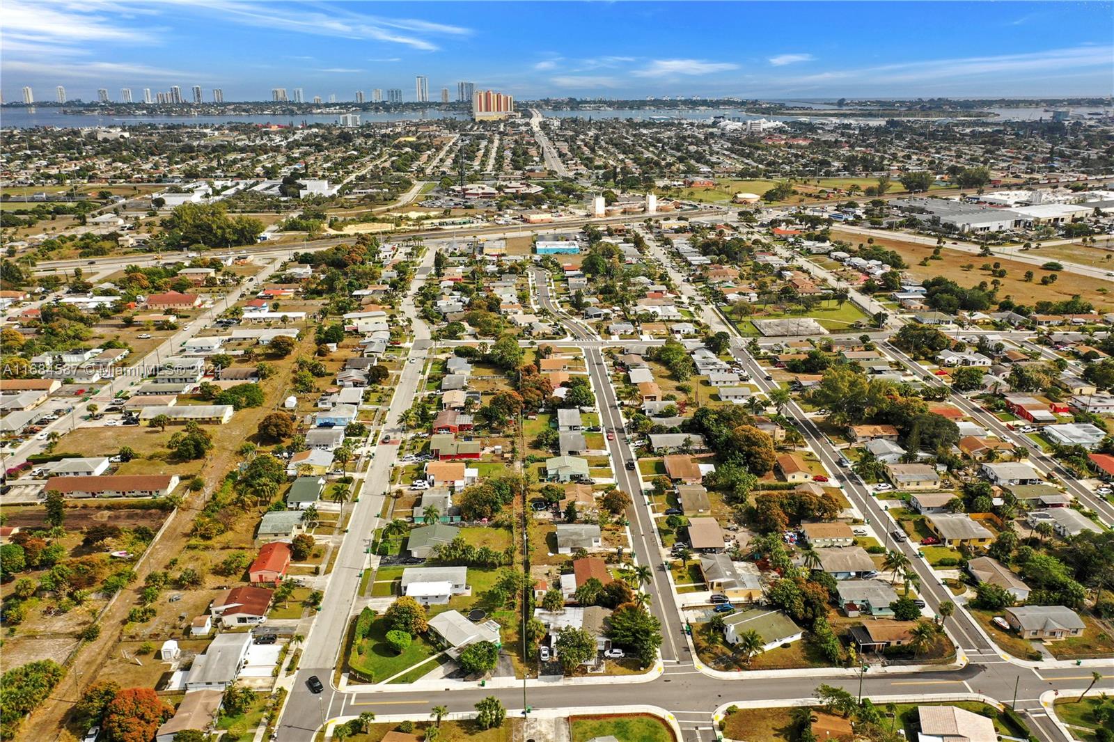 MONROE HEIGHTS - Residential Lease