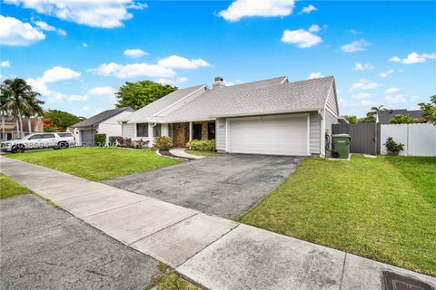 Tiny photo for 1579 S Goldeneye Ln, Homestead, FL 33035 (MLS # A12038694)