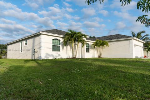 A home in Saint Lucie West