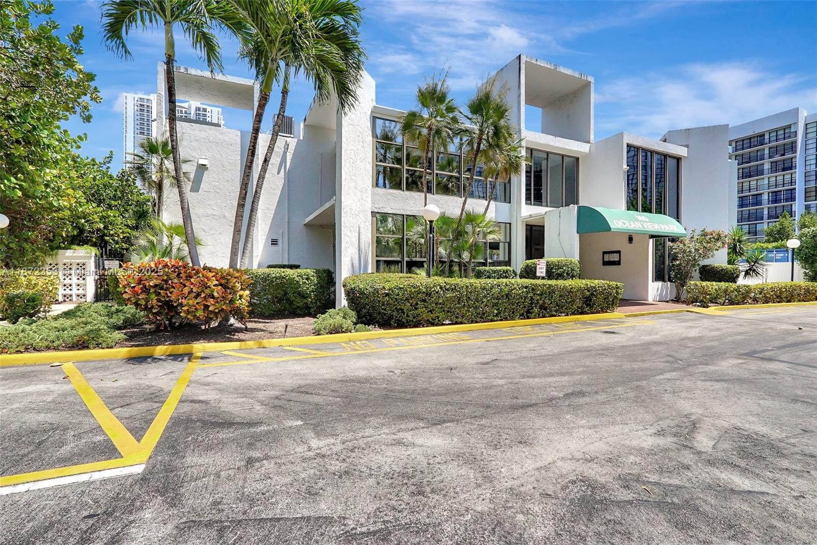 OCEANVIEW PARK CONDO - Residential