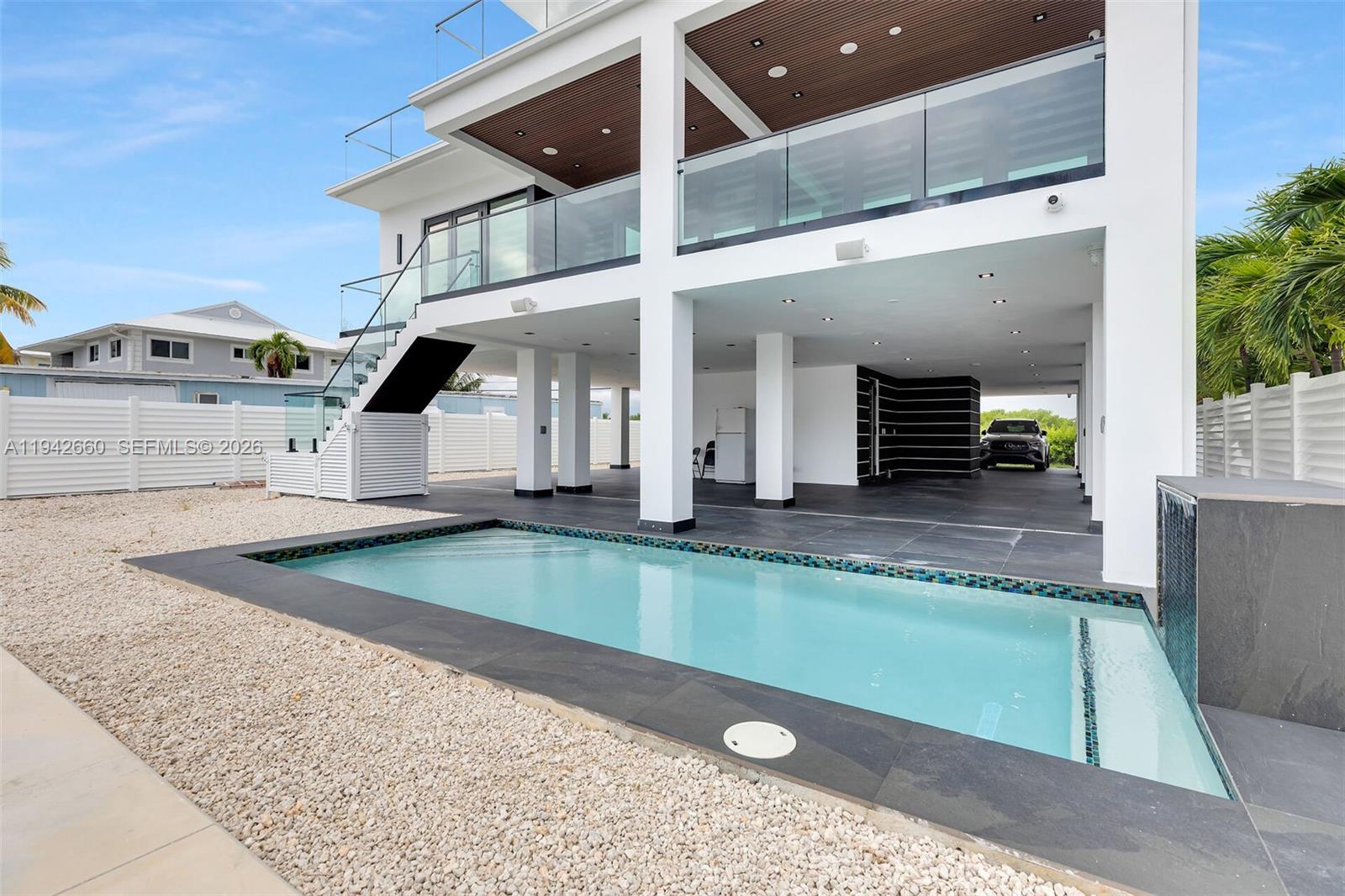 LAKE SURPRISE ESTATES - Residential