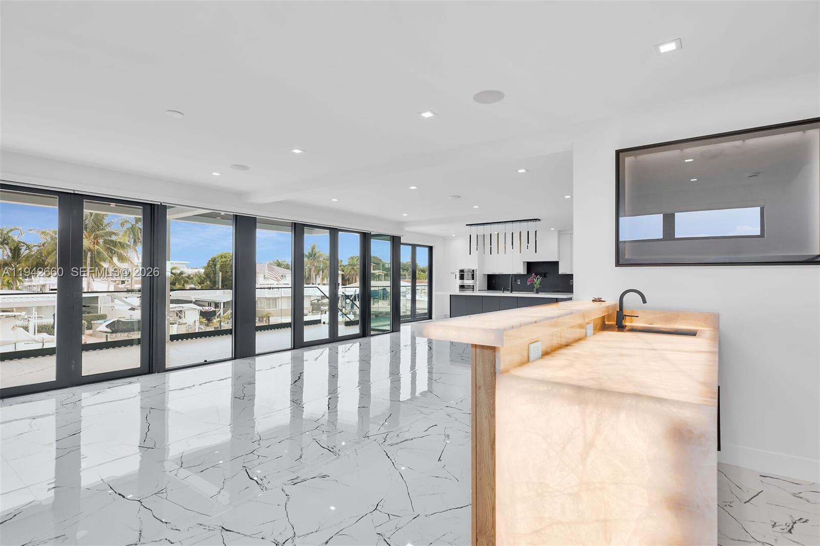 LAKE SURPRISE ESTATES - Residential