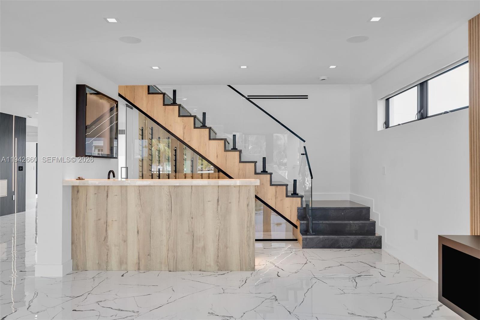 LAKE SURPRISE ESTATES - Residential