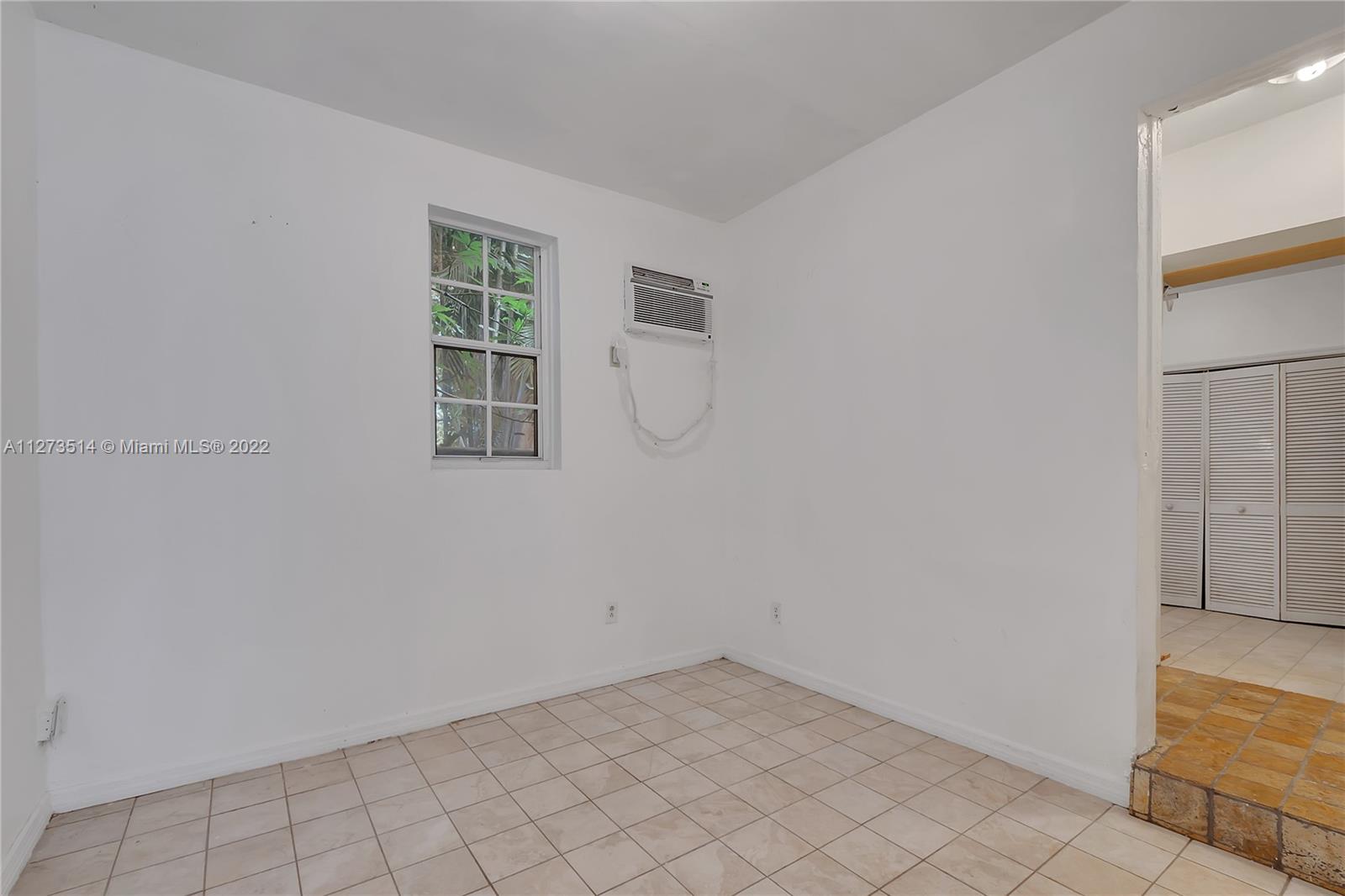CORAL GABLES SEC B - Residential