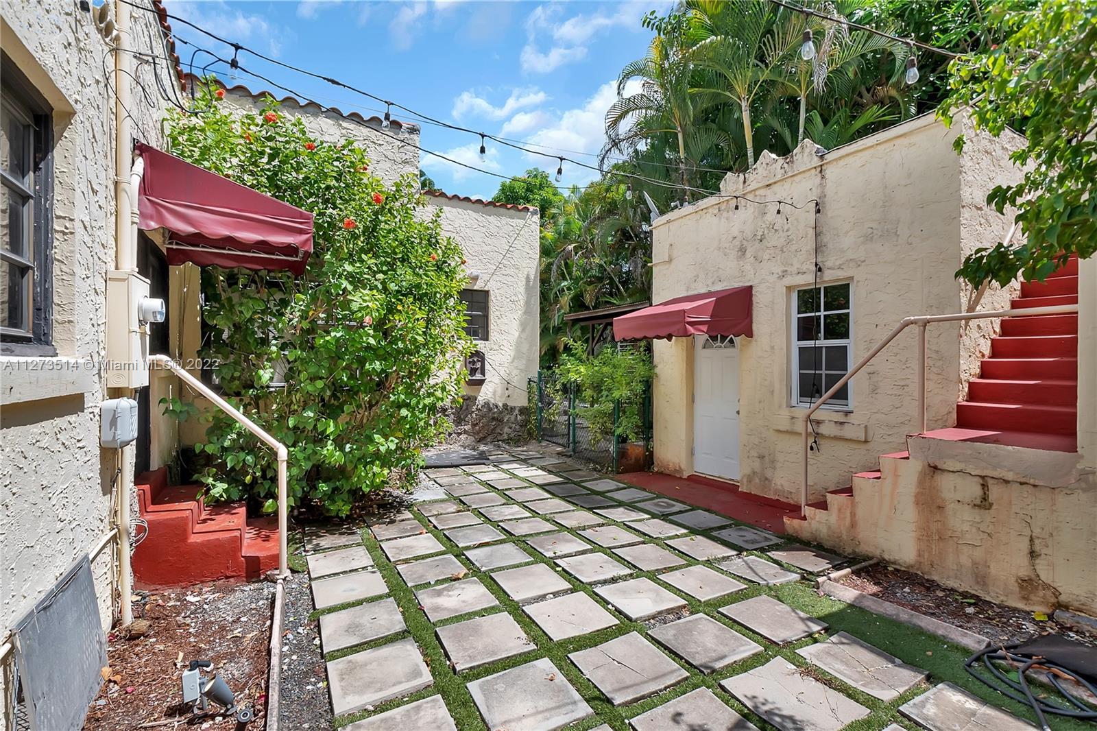 CORAL GABLES SEC B - Residential