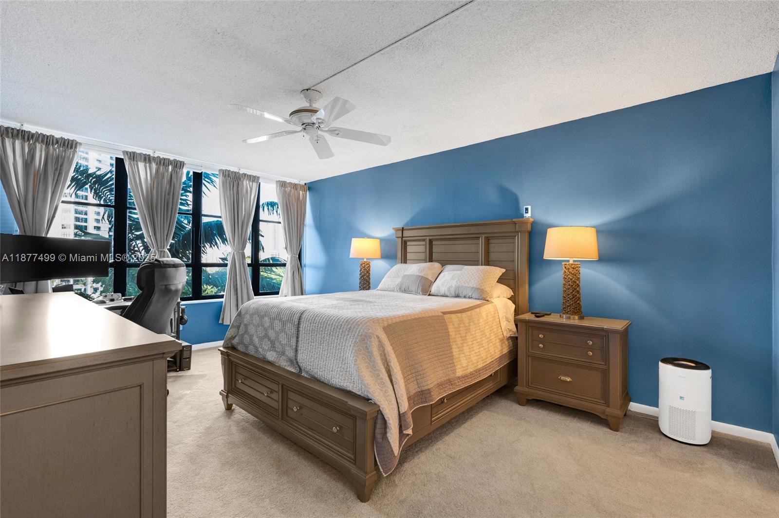 OLYMPUS CONDO PHASE - Residential