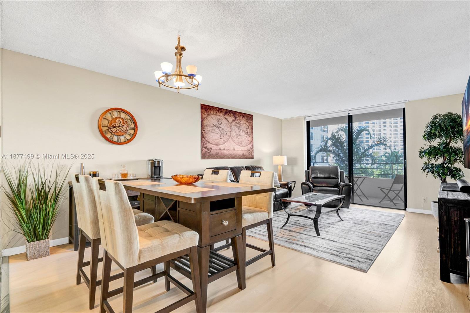 OLYMPUS CONDO PHASE - Residential