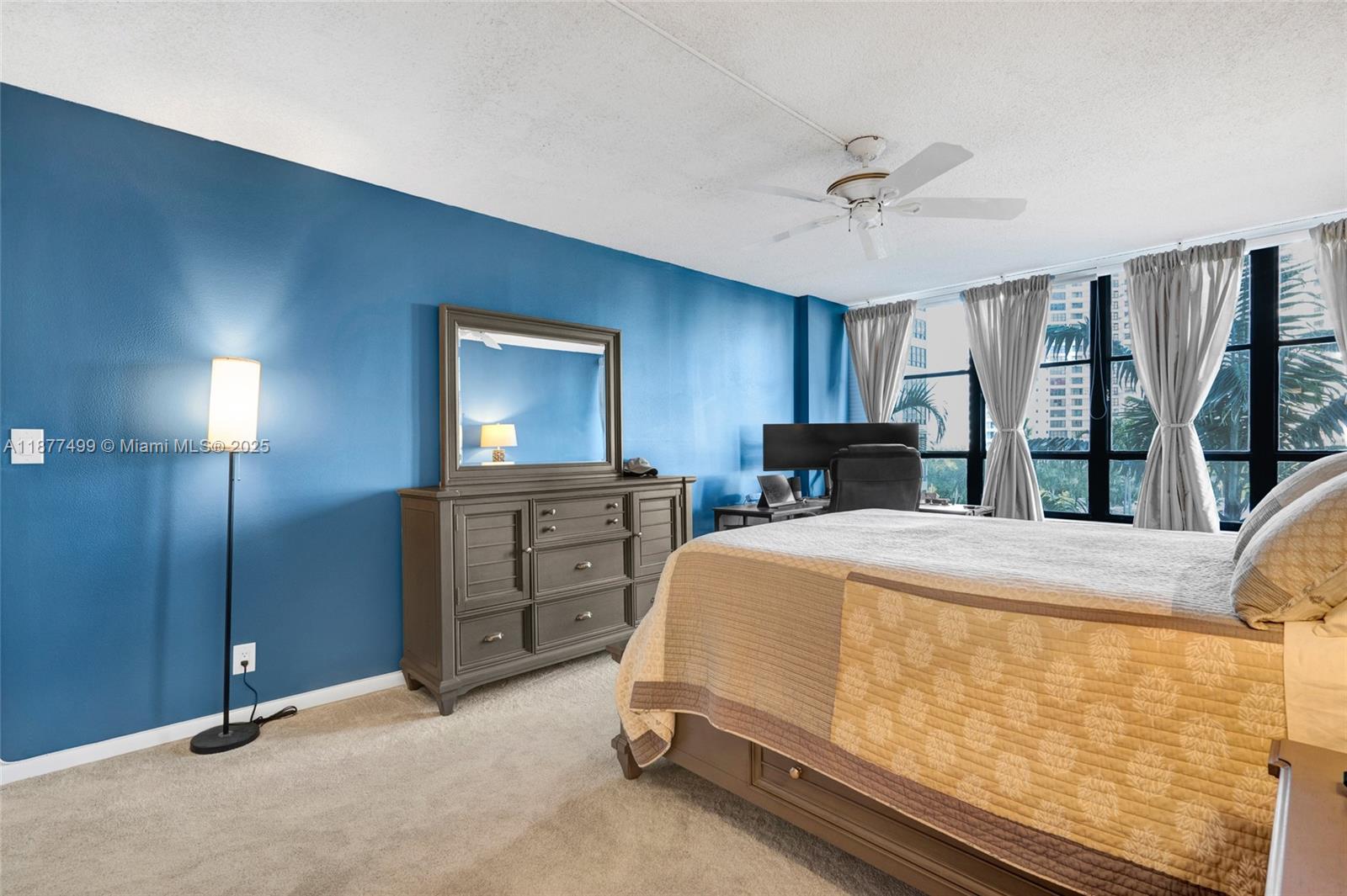 OLYMPUS CONDO PHASE - Residential