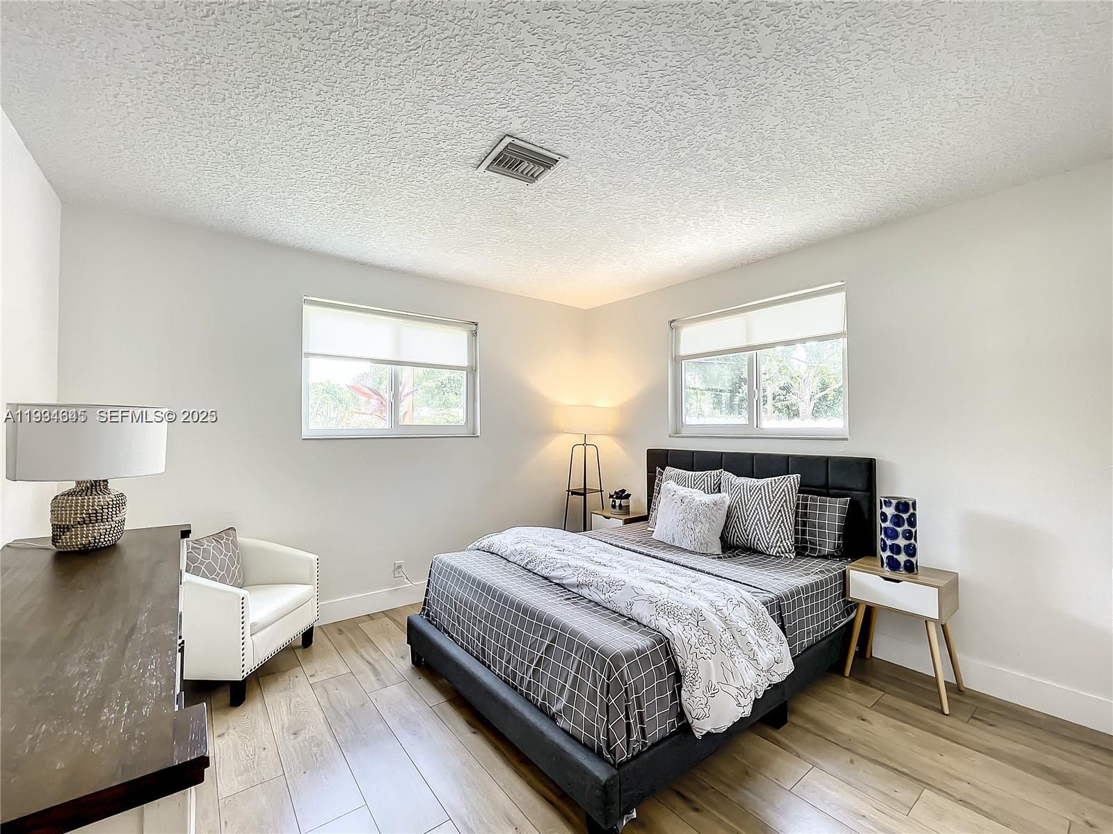 PLANTATION ISLES SEC 1 - Residential