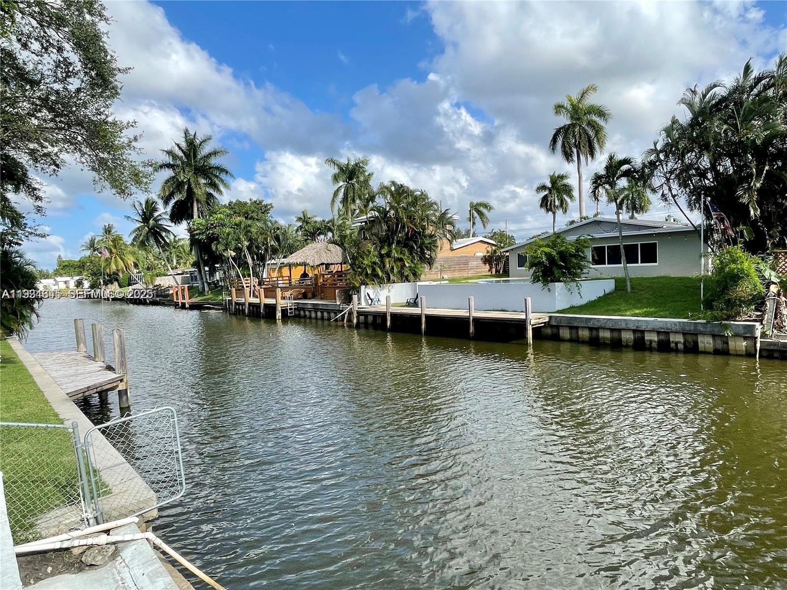 PLANTATION ISLES SEC 1 - Residential