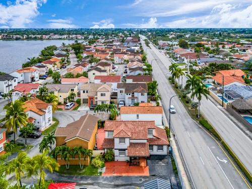 LAKE POINTE SEC 4 - Residential