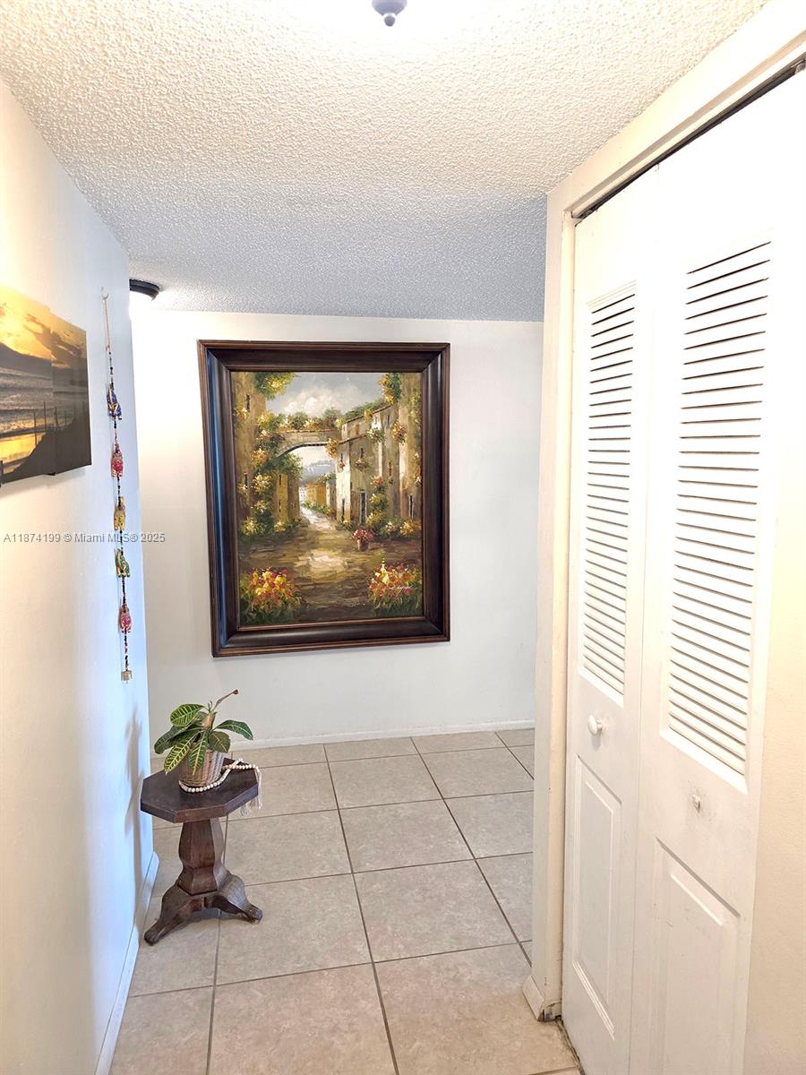 MANORS OF INVERRARY I-5 - Residential