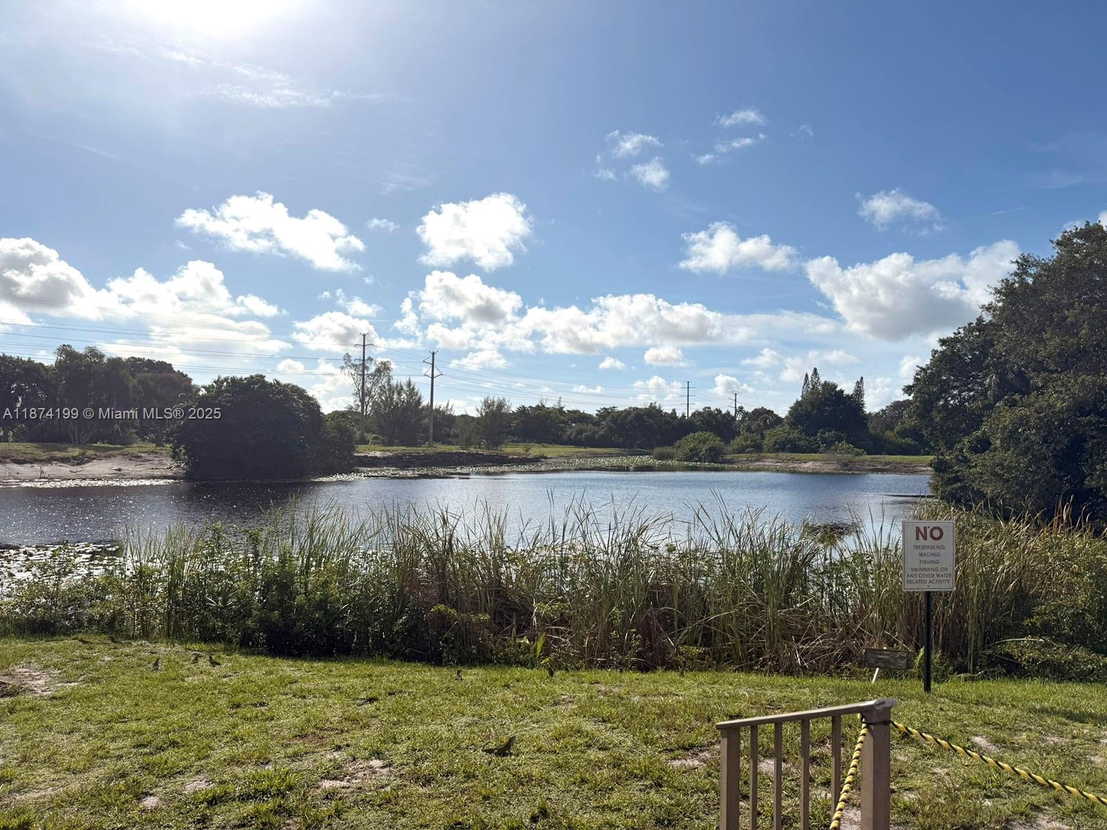 MANORS OF INVERRARY I-5 - Residential