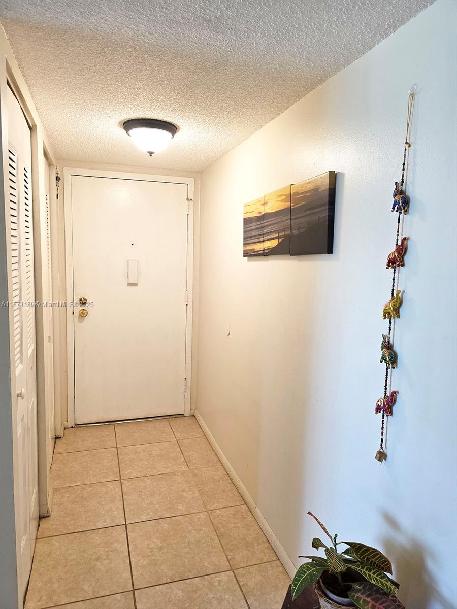 MANORS OF INVERRARY I-5 - Residential