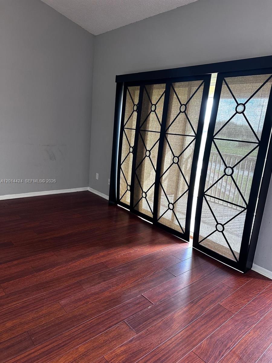 NAPOLI GARDENS AT CORAL S - Residential Lease