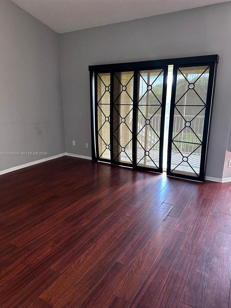 NAPOLI GARDENS AT CORAL S - Residential Lease